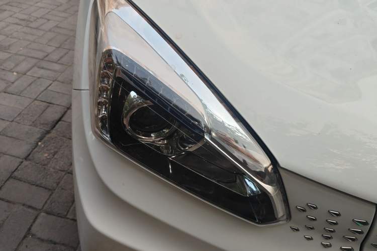 Used Haima Aishang EV 2019 Aishang 360 Leading Edition Right Front Headlight