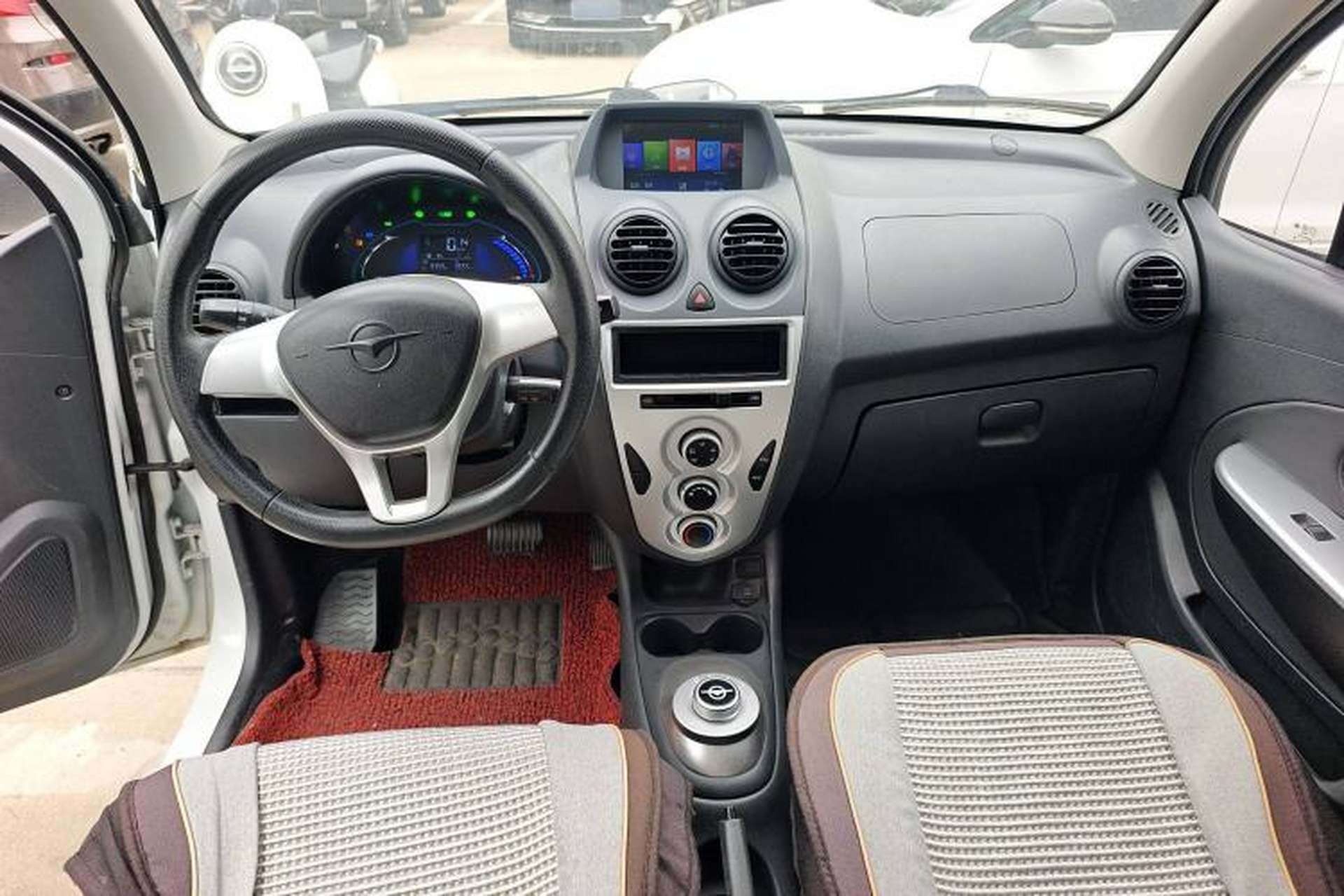 Used Haima Aishang EV 2021 Xiaoyan Comfort Edition Center Console