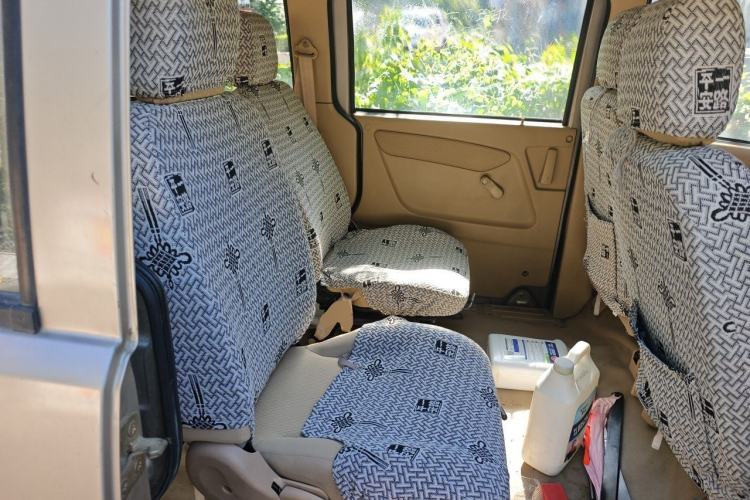 Used Haima Fosida Rongda 2012 1.2L Ronda Luxury Edition HMA GM12-NR Left Rear Seat