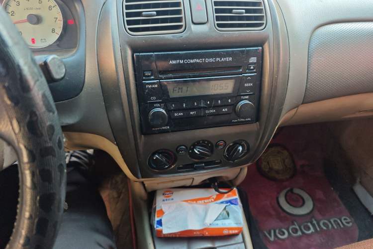 Used Haima Fumei 2006 1.6L Manual Comfort GLX Audio And AC Panel
