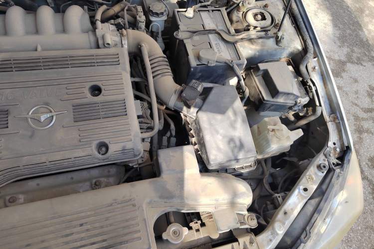 Used Haima Fumei 2008 1.6L Manual Comfort GLX Engine Bay Left