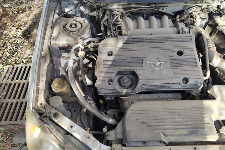 Used Haima Fumei 2008 1.6L Manual Comfort GLX Engine Bay Right