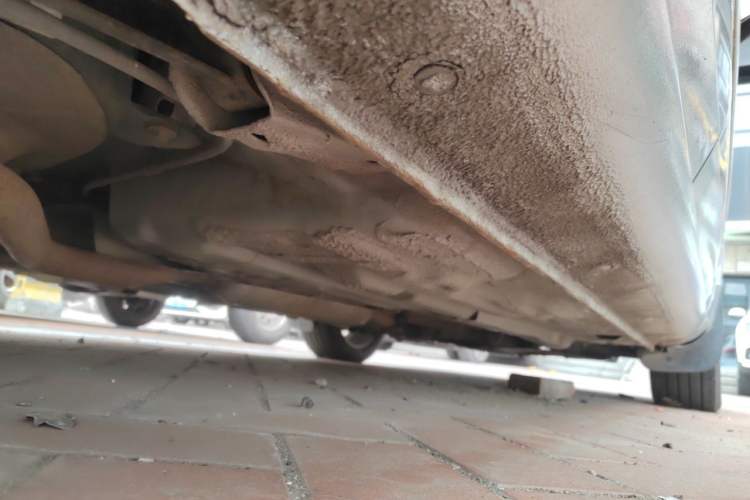 Used Haima Fumei 2010 1.6L Automatic Comfort Edition Chassis Rear Right
