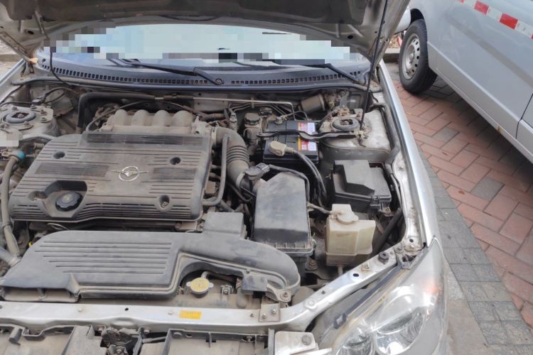 Used Haima Fumei 2010 1.6L Automatic Comfort Edition Engine Bay Left