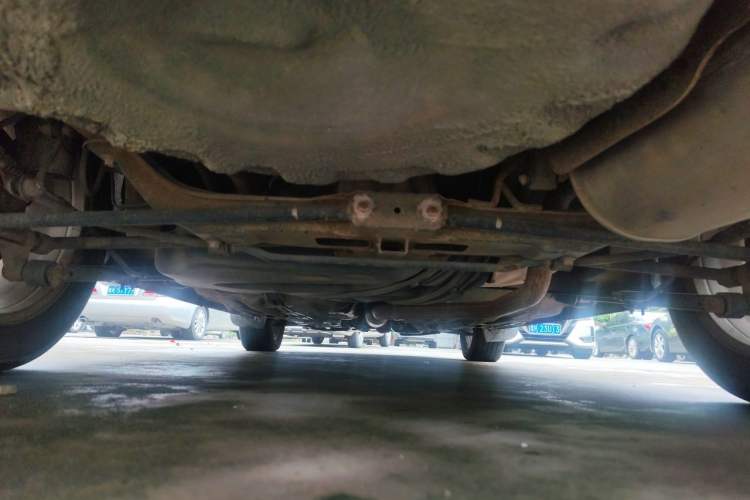 Used Haima Fumei 2011 1.6L Automatic Luxury Edition Chassis Rear