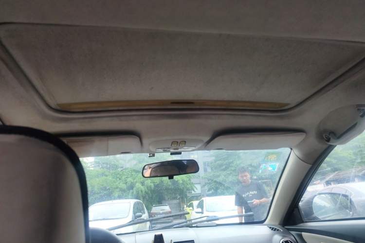 Used Haima Fumei 2011 1.6L Automatic Luxury Edition Headliner