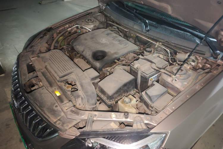 Used Haima Fumei 2011 1.6L Manual Comfort Edition Engine Bay Left