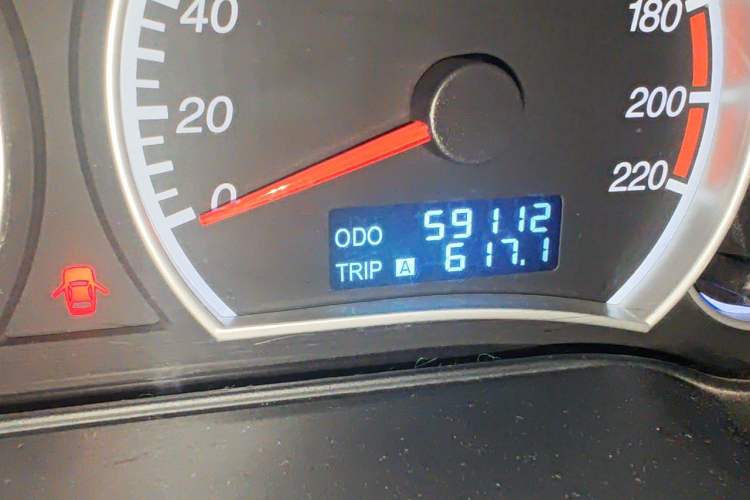 Used Haima Fumei 2011 1.6L Manual Comfort Edition Odometer Close Up