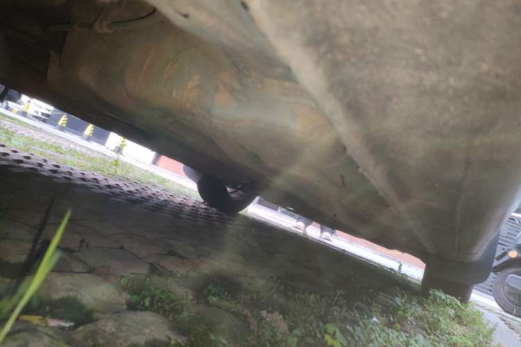 Used Haima Fumei 2011 1.6L Manual Comfort Edition Chassis Rear Right