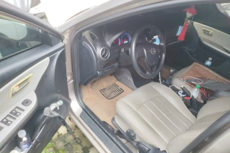 Used Haima Fumei 2011 1.6L Manual Comfort Edition Driver Seat