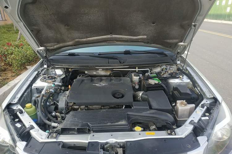 Used Haima Fumei 2011 1.6L Manual Comfort Edition Engine Bay