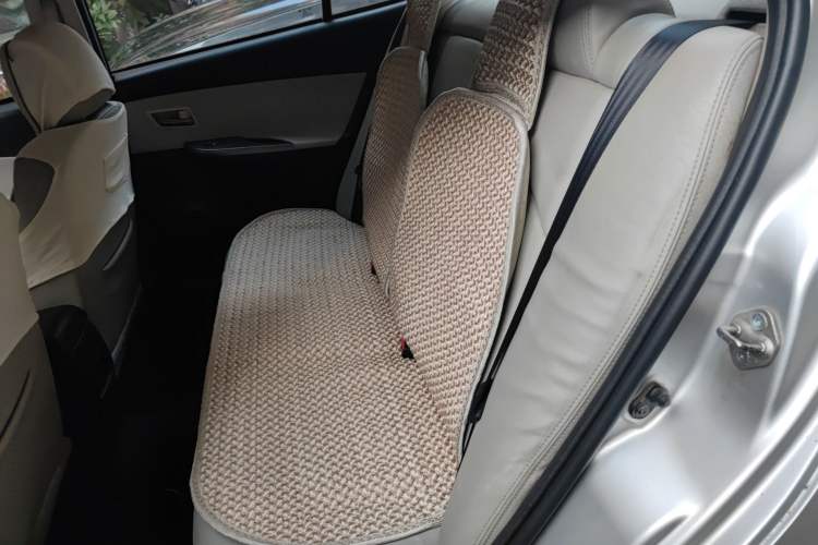 Used Haima Fumei 2011 1.6L Manual Luxury Edition Left Rear Seat