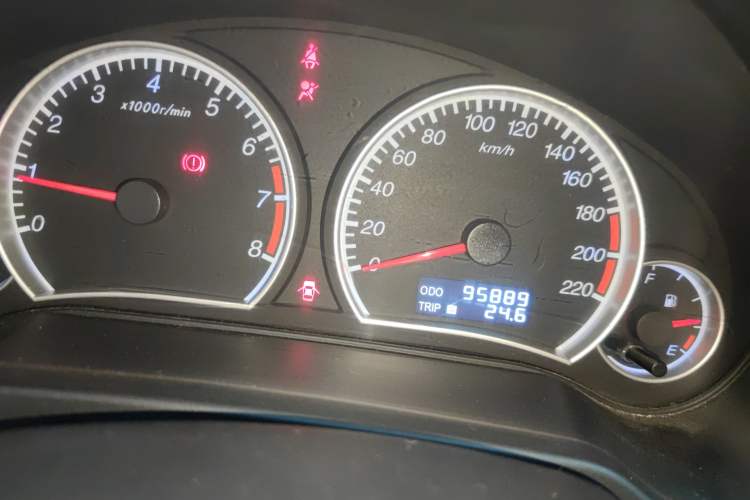 Used Haima Fumei 2011 1.6L Manual Luxury Edition Odometer Close Up
