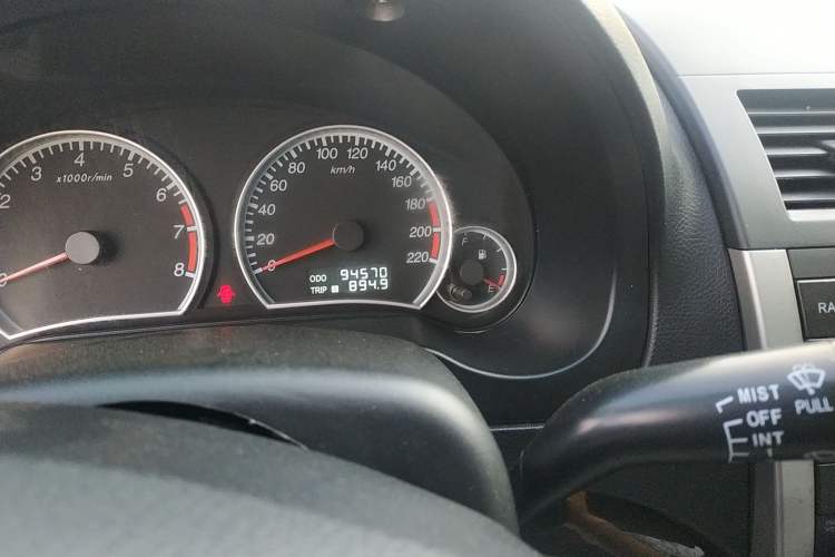 Used Haima Fumei 2011 1.6L Manual Comfort Edition Odometer Close Up