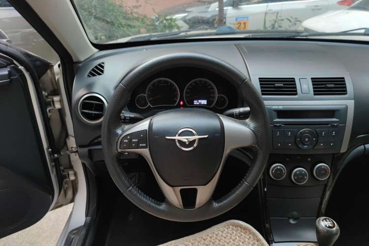 Used Haima Fumei 2011 1.6L Manual Luxury Edition Steering Wheel