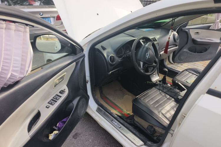 Used Haima Fumei 2011 1.6L Manual Comfort Edition Driver Seat