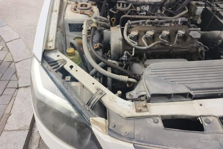 Used Haima Fumei 2011 1.6L Manual Comfort Edition Engine Bay Right