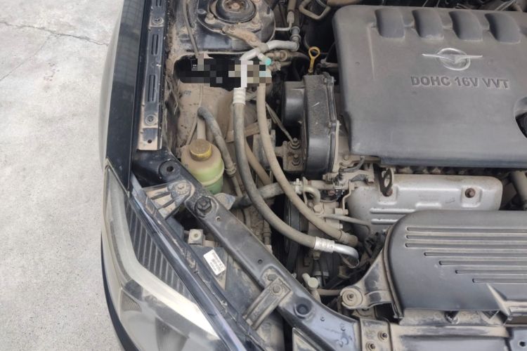 Used Haima Fumei 2012 Sedan 1.6L Manual Fashion Edition Engine Bay Right