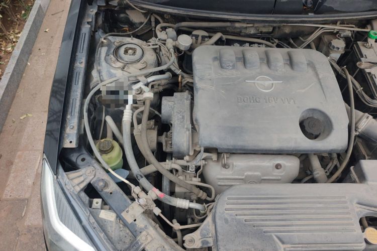 Used Haima Fumei 2012 Sedan 1.6L Manual Fashion Edition Engine Bay Right