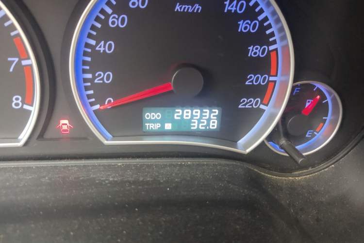 Used Haima Fumei 2012 Sedan 1.6L Manual Fashion Edition Odometer Close Up