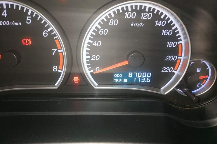 Used Haima Fumei 2012 Sedan 1.6L Manual Fashion Edition Odometer Close Up