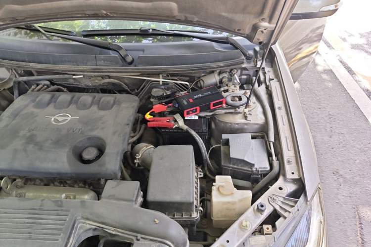Used Haima Fumei 2012 Sedan 1.6L Manual Fashion Edition Engine Bay Left