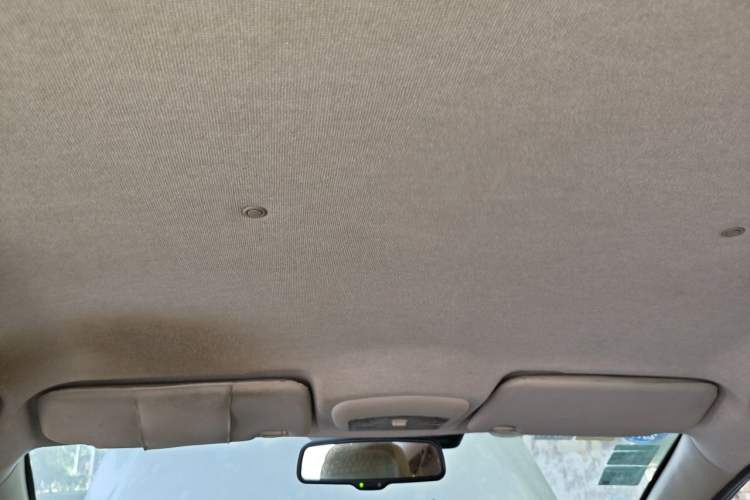 Used Haima Fumei 2012 Sedan 1.6L Manual Fashion Edition Headliner