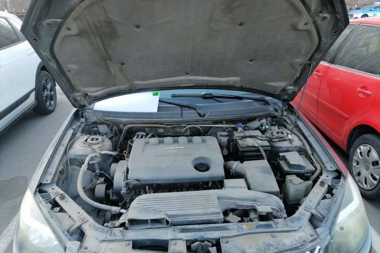 Used Haima Fumei 2012 Hatchback 1.6L Automatic Elite Edition Engine Bay