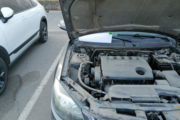 Used Haima Fumei 2012 Hatchback 1.6L Automatic Elite Edition Engine Bay Right
