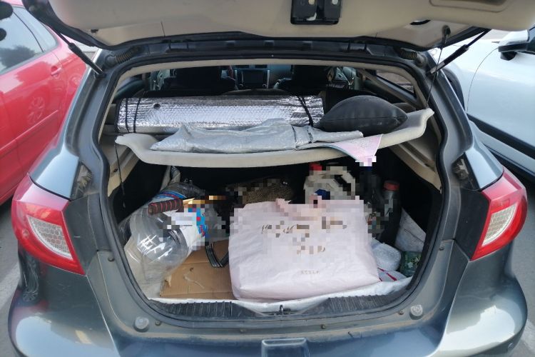 Used Haima Fumei 2012 Hatchback 1.6L Automatic Elite Edition Trunk