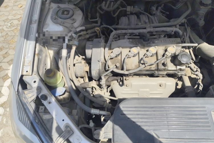 Used Haima Fumei 2012 Sedan 1.6L Manual Elite Edition Engine Bay Right