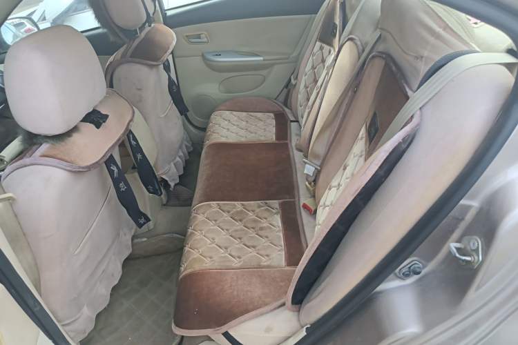 Used Haima Fumei 2012 Sedan 1.6L Manual Flagship Edition Left Rear Seat