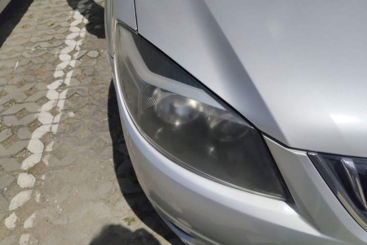 Used Haima Fumei 2012 Sedan 1.6L Manual Elite Edition Right Front Headlight