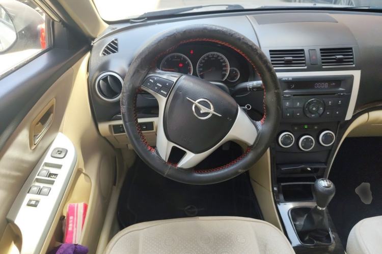 Used Haima Fumei 2012 Sedan 1.6L Manual Elite Edition Steering Wheel