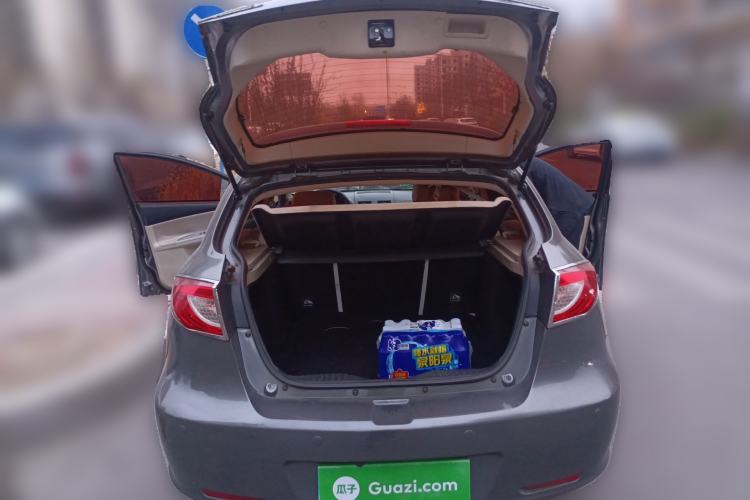 Used Haima Fumei 2012 Hatchback 1.6L Automatic Elite Edition Trunk