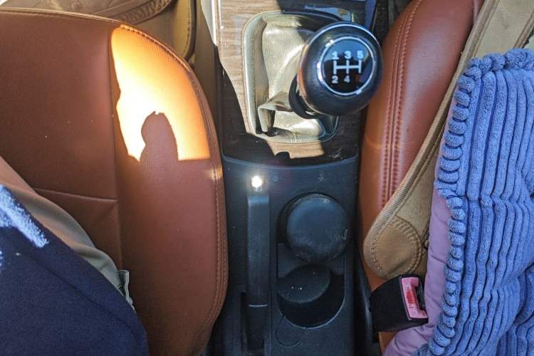 Used Haima Fumei 2012 Sedan 1.6L Manual Elite Edition Gear Lever