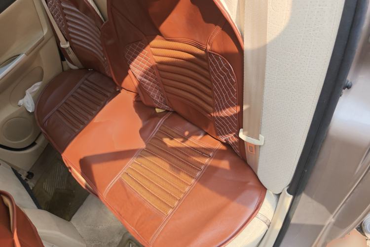 Used Haima Fumei 2012 Sedan 1.6L Automatic Flagship Edition Left Rear Seat