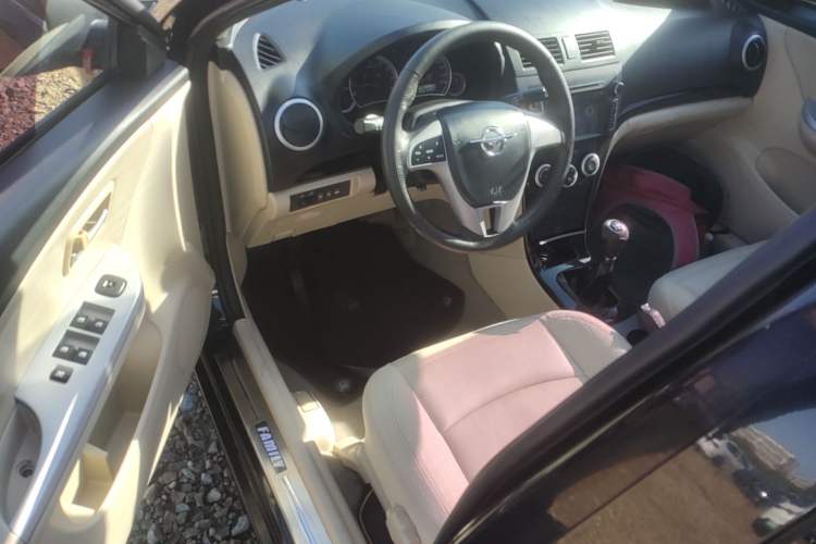 Used Haima Fumei 2013 Sedan 1.6L Manual Elite Edition Driver Seat