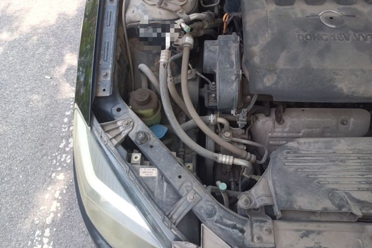 Used Haima Fumei 2013 Sedan 1.6L Manual Elite Edition Engine Bay Right