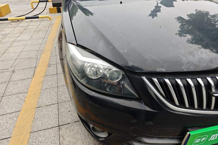 Used Haima Fumei 2013 Sedan 1.6L Manual Fashion Edition Right Front Headlight