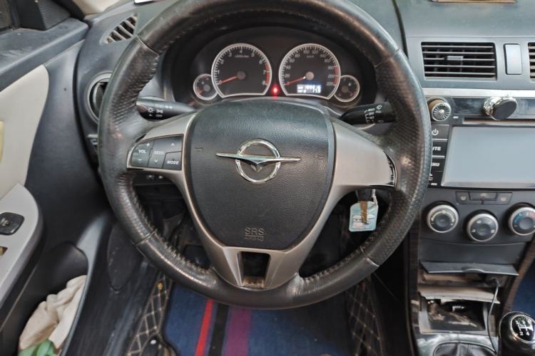 Used Haima Fumei 2013 Sedan 1.6L Manual Fashion Edition Steering Wheel