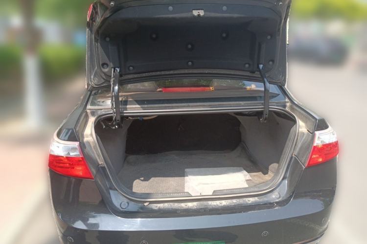 Used Haima Fumei 2013 Sedan 1.6L Manual Elite Edition Trunk