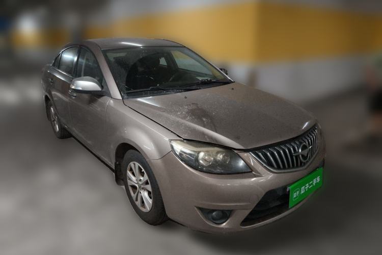 Used Haima Fumei 2013 Sedan 1.6L Manual Fashion Edition Front Right 45 Deg
