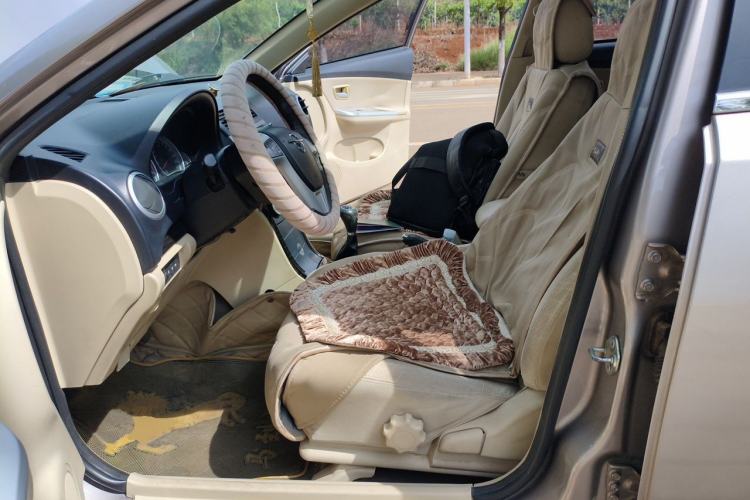 Used Haima Fumei 2013 Sedan 1.6L Manual Elite Edition Left Front Seat