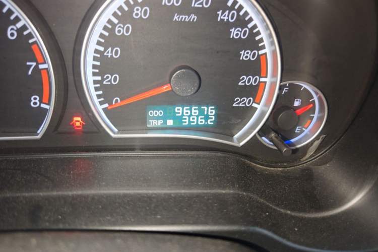 Used Haima Fumei 2013 Sedan 1.6L Manual Fashion Edition Odometer Close Up