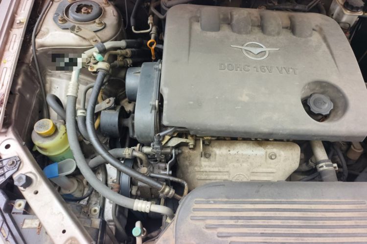 Used Haima Fumei 2013 Sedan 1.6L Manual Elite Edition Engine Bay Right