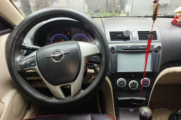 Used Haima Fumei 2013 Sedan 1.6L Manual Elite Edition Steering Wheel