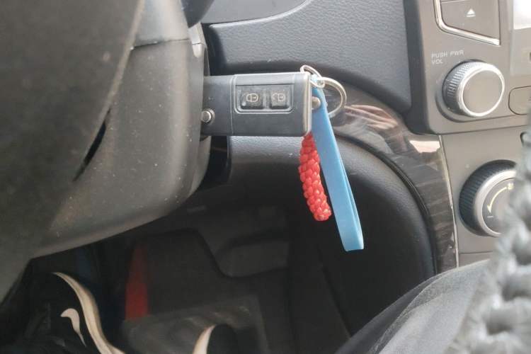 Used Haima Fumei 2013 Sedan 1.6L Manual Champion Edition Vehicle Key
