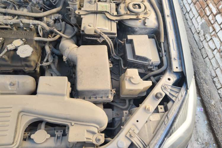 Used Haima Fumei 2013 Sedan 1.6L Manual Fashion Edition Engine Bay Left