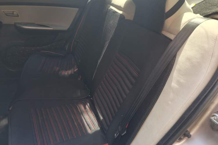 Used Haima Fumei 2013 Sedan 1.6L Manual Champion Edition Left Rear Seat
